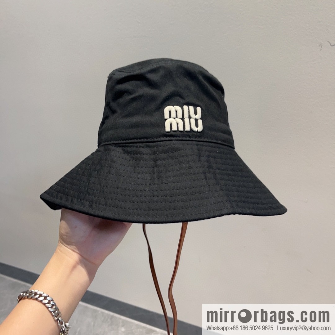 Miumiu bucket hat