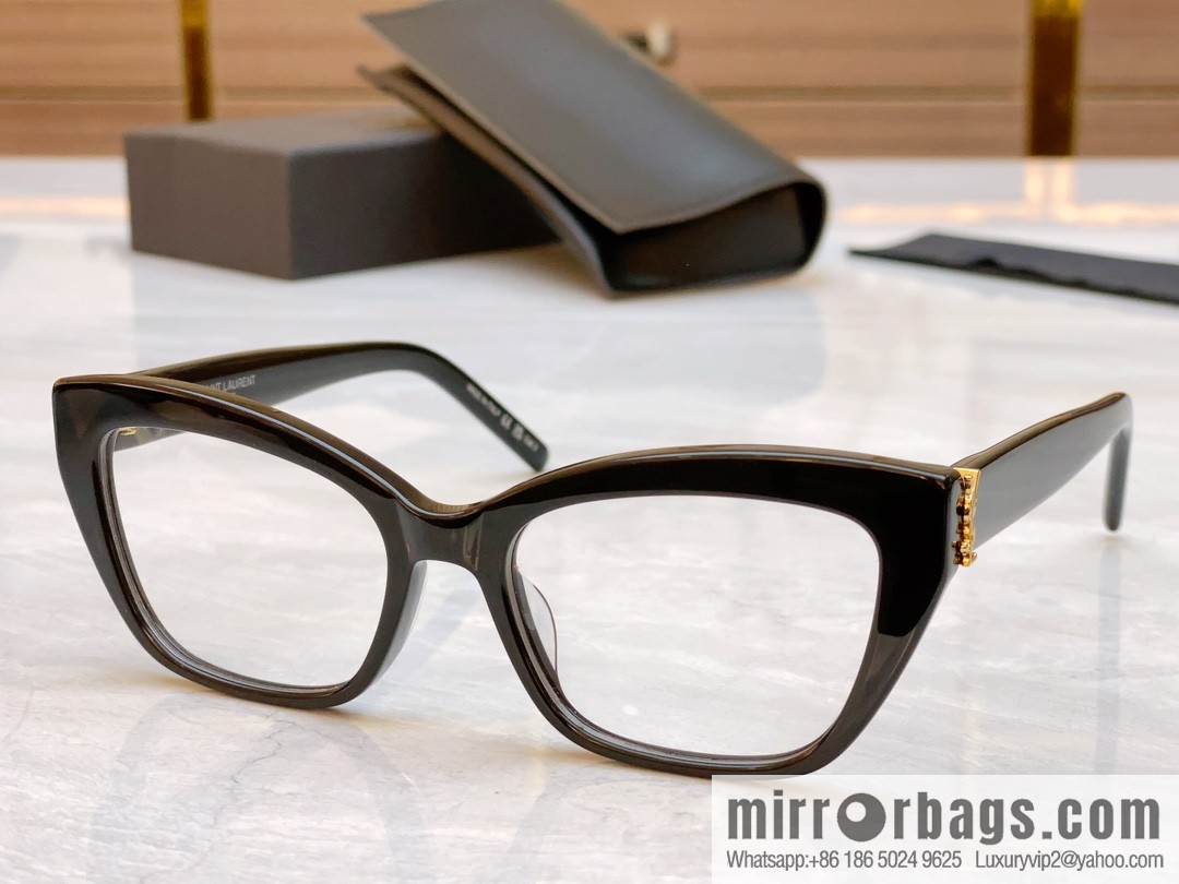 SAINT LAURENT Saint Laurent's new unisex sunglasses