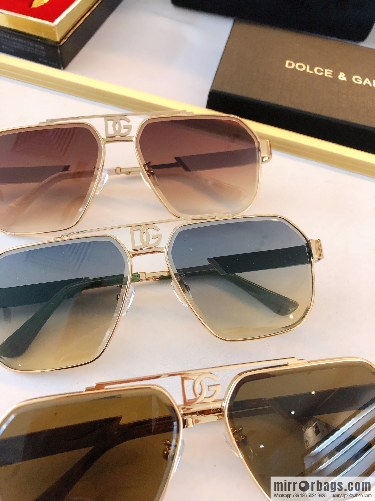 DOLCE & GABBANA Dolce & Gabbana Irregular Frame Sunglasses