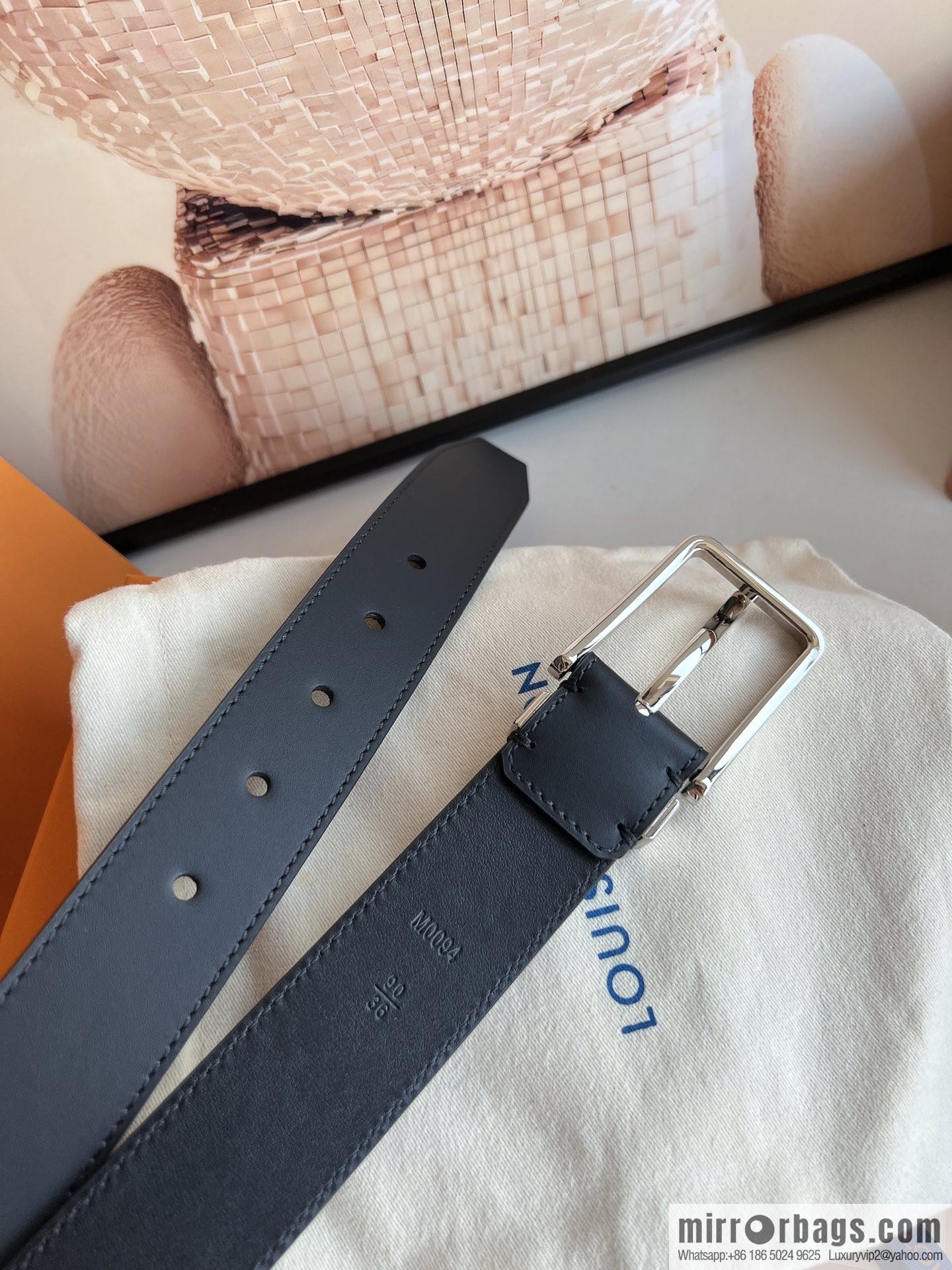 LOUIS VUITTON Pont Neuf 35mm Black Cross Leather Belt