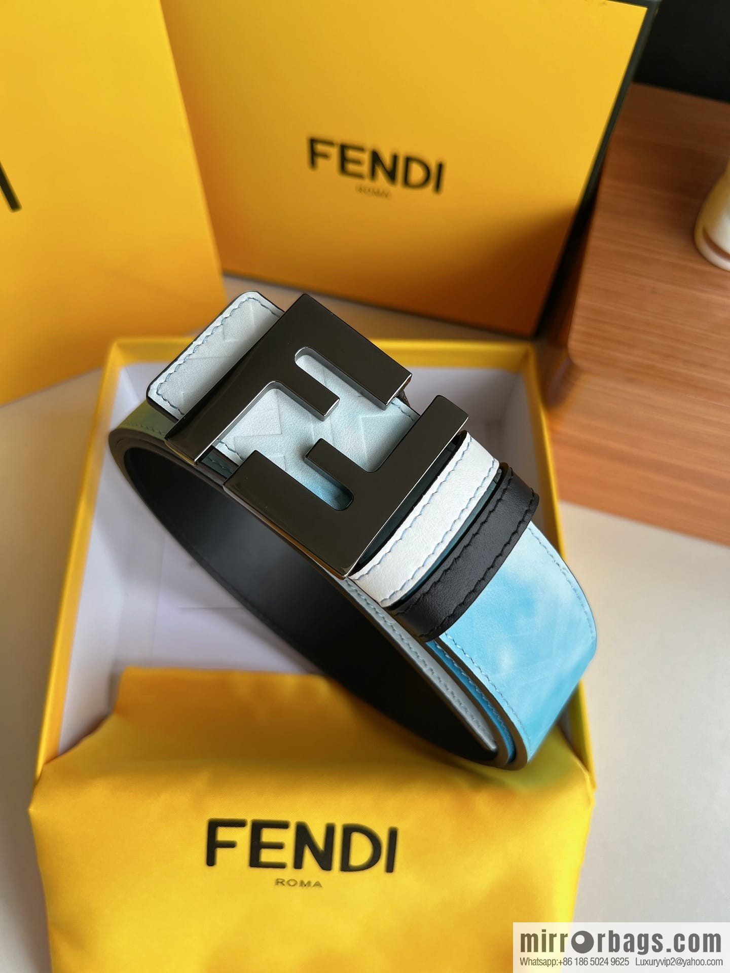 FENDI's latest extraordinary creative gradual change printing light blue double FF cowhide belt 4.0cm