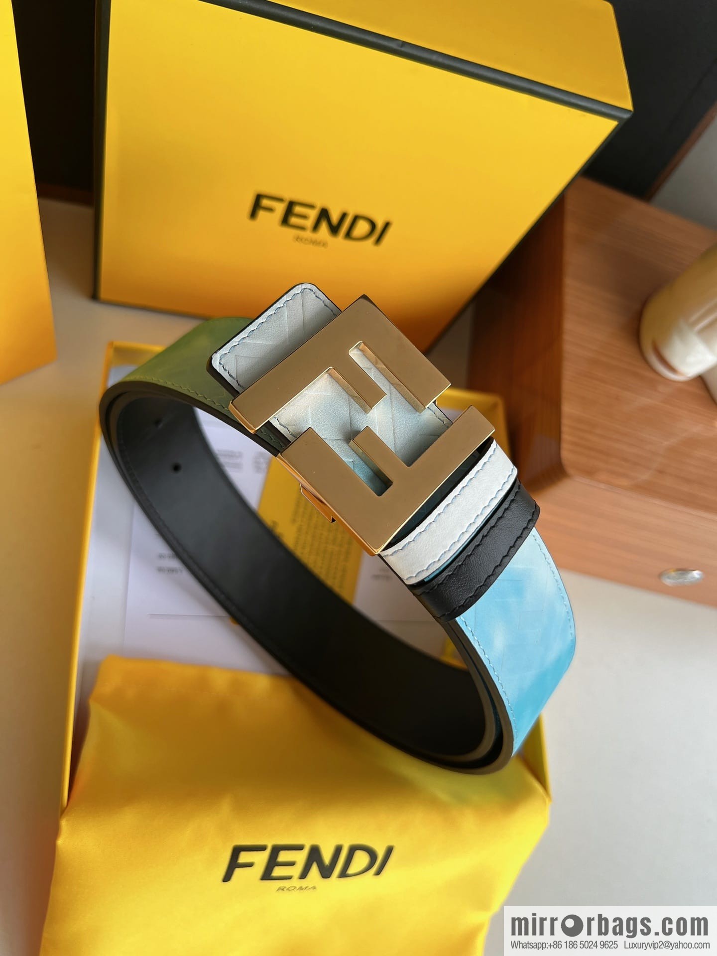 FENDI's latest extraordinary creative gradual change printing light blue double FF cowhide belt 4.0cm