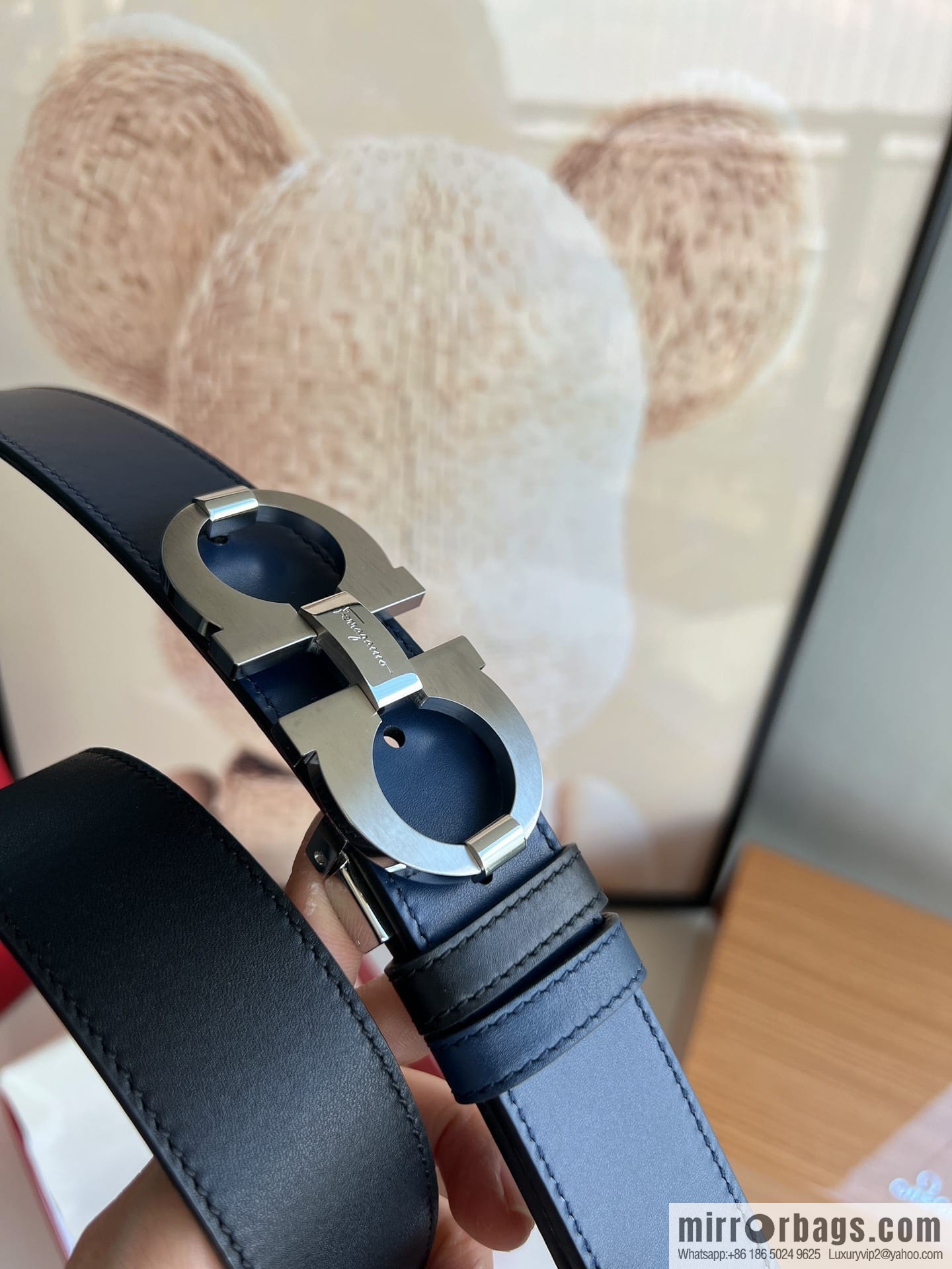 Ferragamo Ferragamo, Stainless Steel Figure 8 Metal Clip Buckle Men's 3.5cm Belt