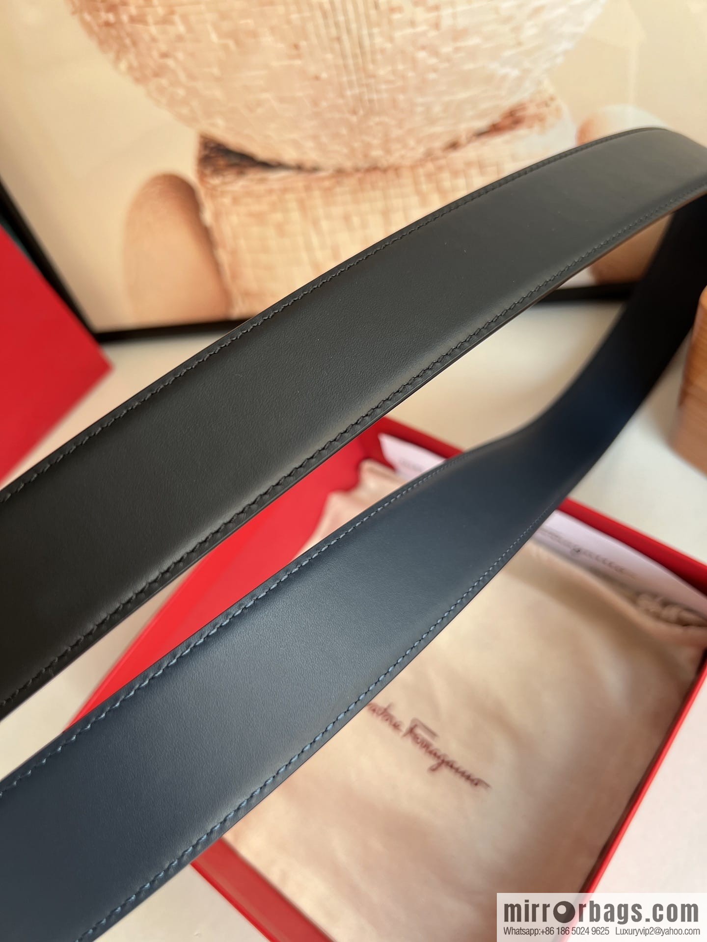 Salvatore Ferragamo Men's 3.5cm Delicate Double Circle Original Rhombus Buckle with First Cowhide Double Sided Belt