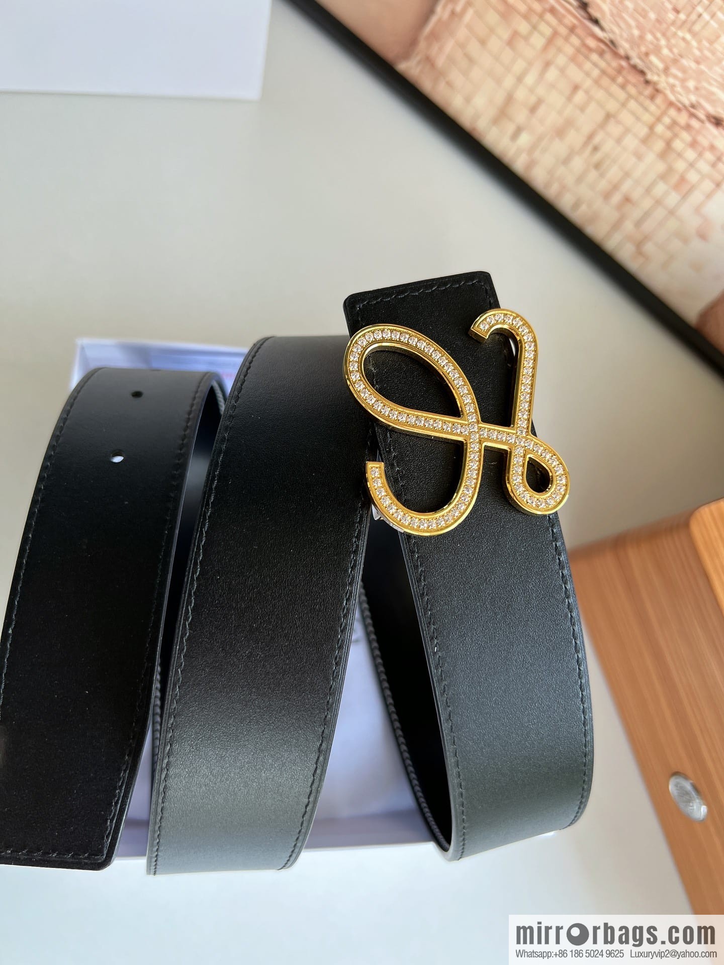 Loewe stainless steel logo inlaid diamond buckle combined with the first layer of cowhide double-sided external boutique belt 3.8cm