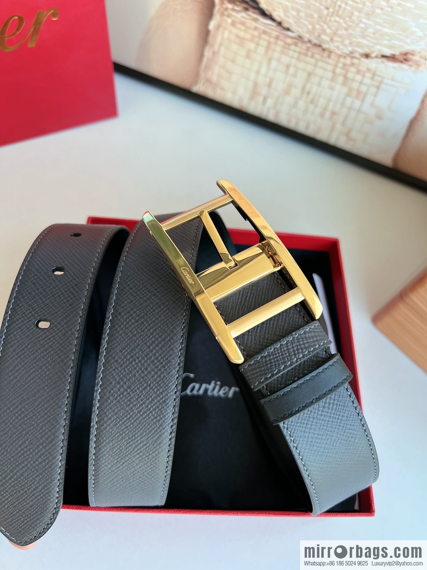 Cartier, double-sided men's belt in textured grey cowhide