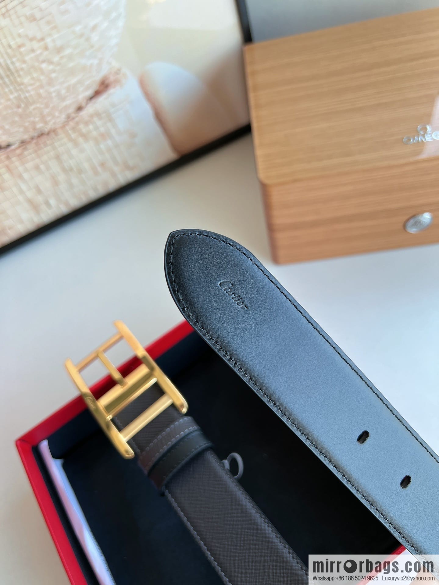 Cartier, textured grey cowhide double-sided men's belt