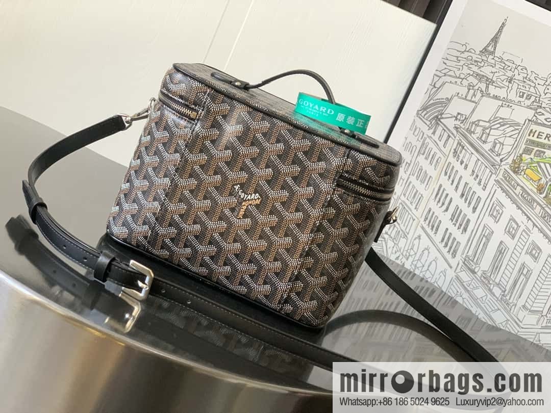 Goyard Muse Cosmetic Bag 8037
