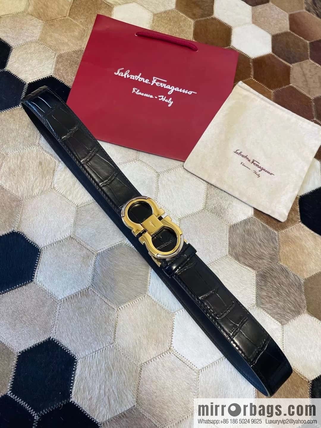 Ferragamo Gancio Double Circle Intertone Edge Metal Clip Buckle, Crocodile Belt 3.5cm