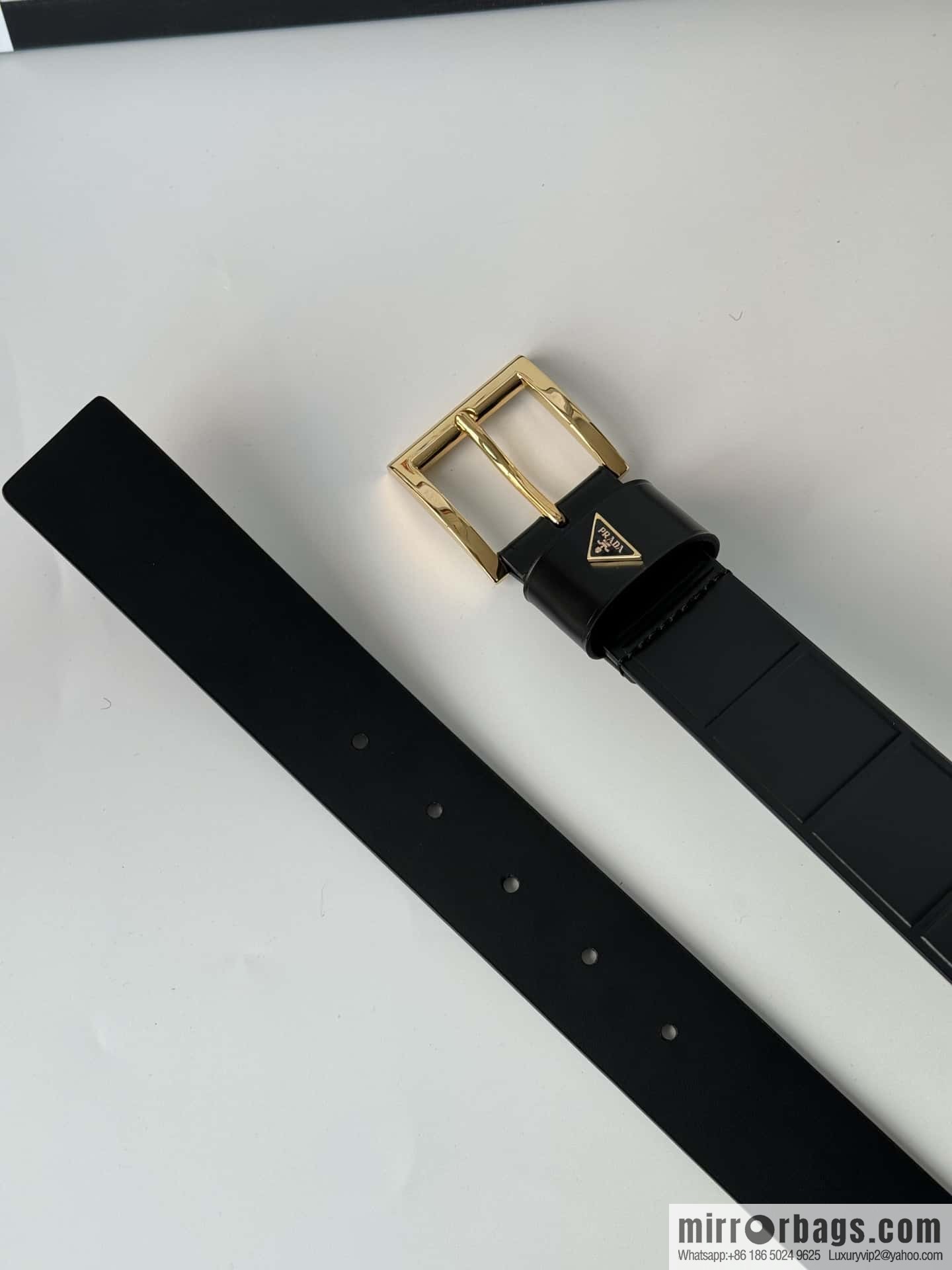 PRADA/Prada, cowhide pressing grid process hardware pin buckle counter new belt 3.5CM