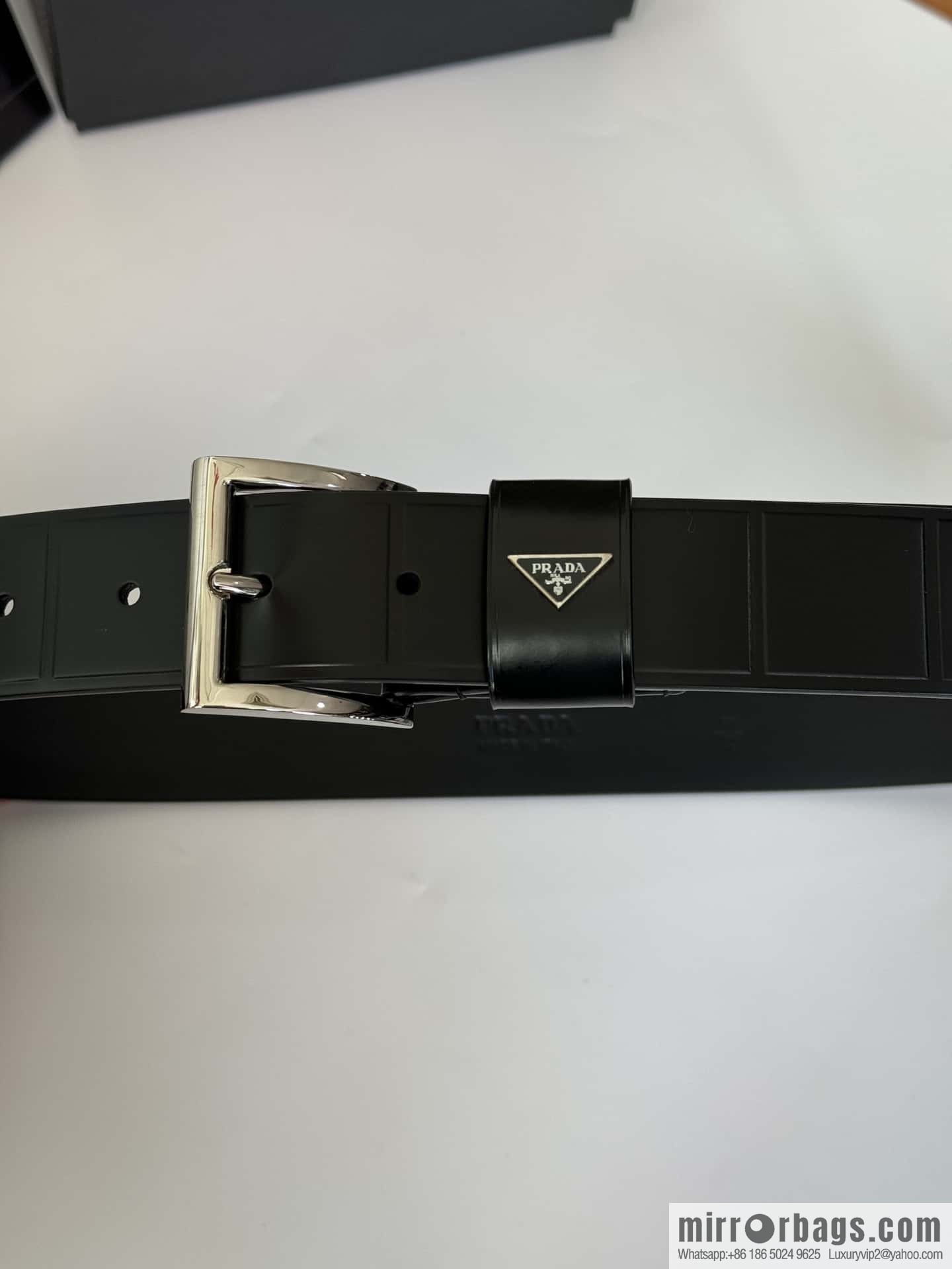 PRADA/Prada, cowhide pressing grid process hardware pin buckle counter new belt 3.5CM