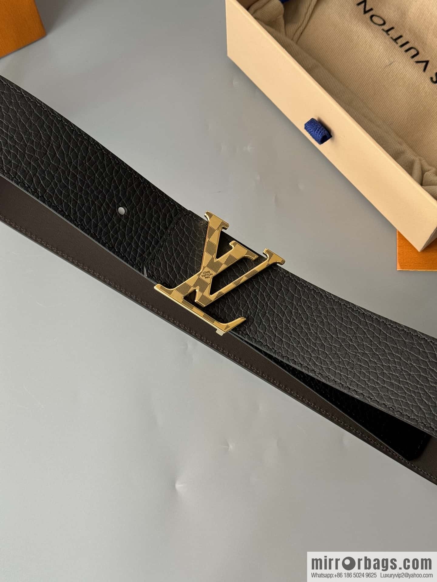 LV Men's Belt DamierLV Double Sided Belt 4.0mm m0458