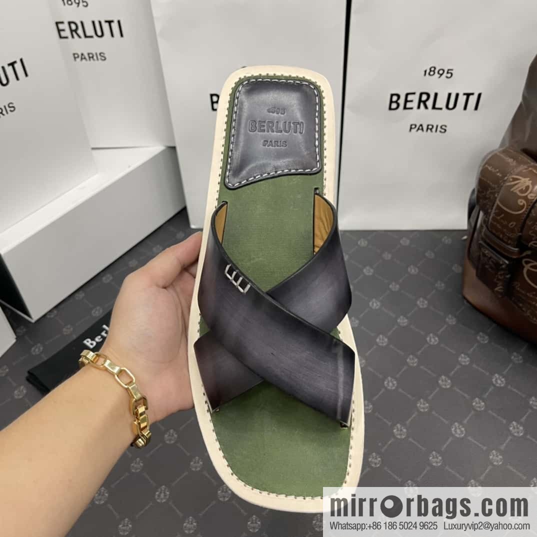 Berlut * Elio Slippers