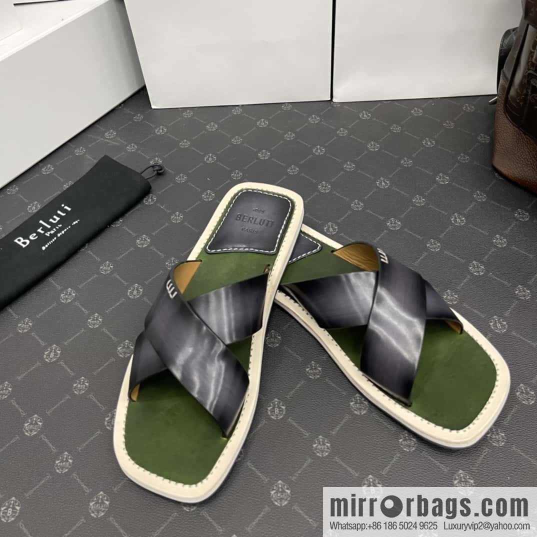 Berlut * Elio Slippers