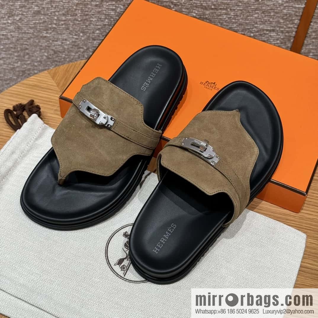 HERMES 258 Empire Pinch Trap, Grayish green/Grayish green suede/Chamois leather