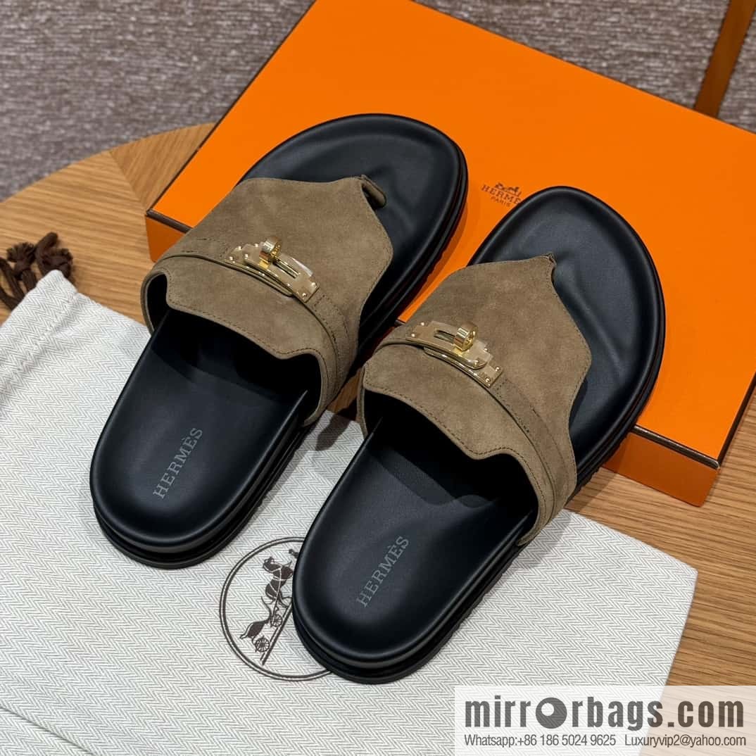 HERMES 258 Empire Pinch Trap, Grayish green/Grayish green suede/Chamois leather