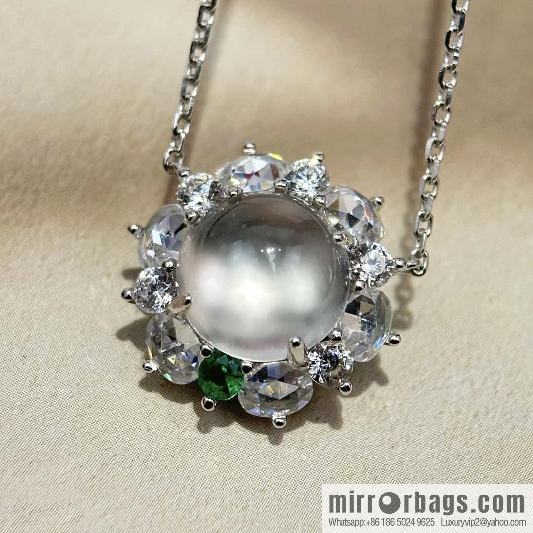 ❗️New ❗️ ☀️ color treasure three red diamond foam jade necklace ☀️