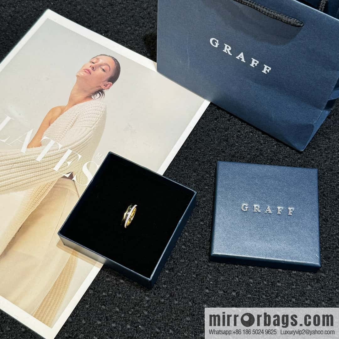 ❗️New ❗️ (one) GRAFF three-layer diamond ring