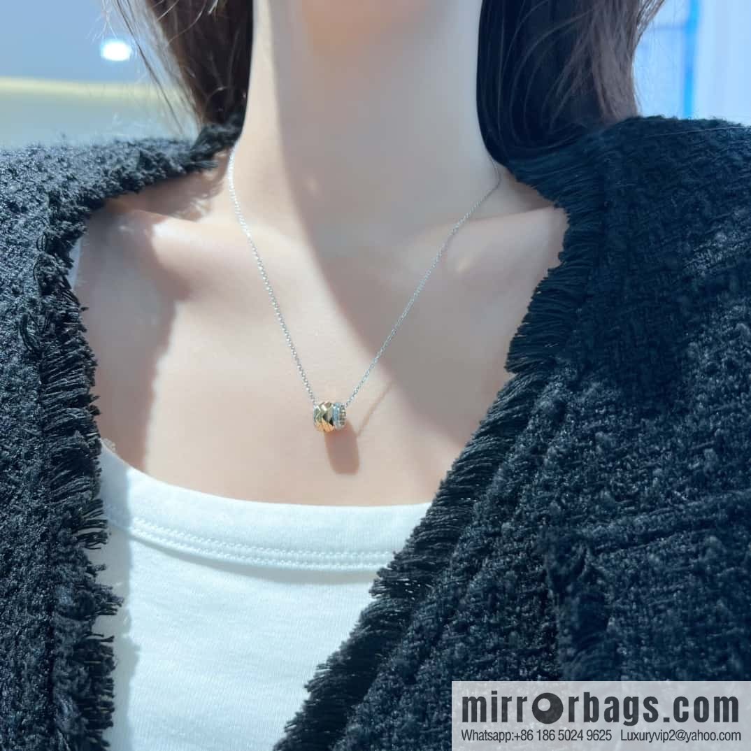 GRAFF Graff three-ring color separation necklace