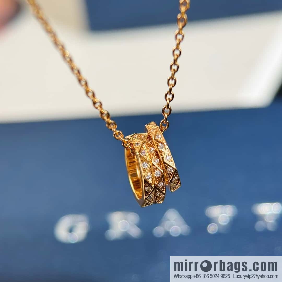 GRAFF Graff three-ring necklace