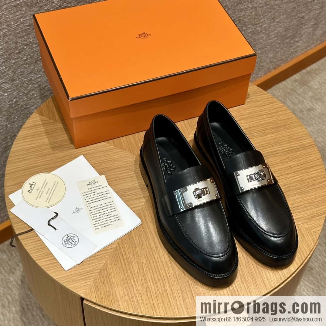 HERMES 101 Hot loafer, black/89/Noir calfskin/Calfskin