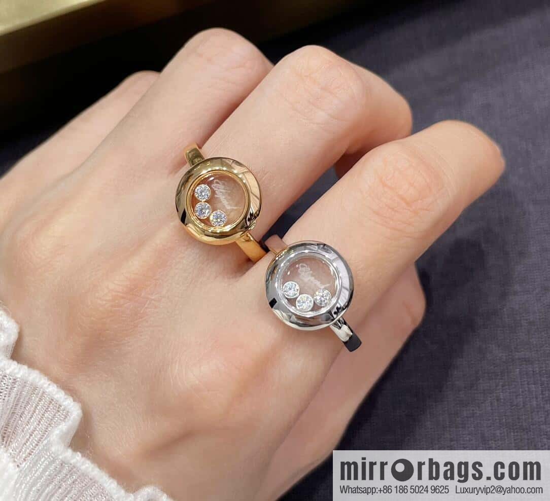 ❗️New ❗️ Chopard HAPPY DIAMONDS Glossy Round Three Diamond Ring