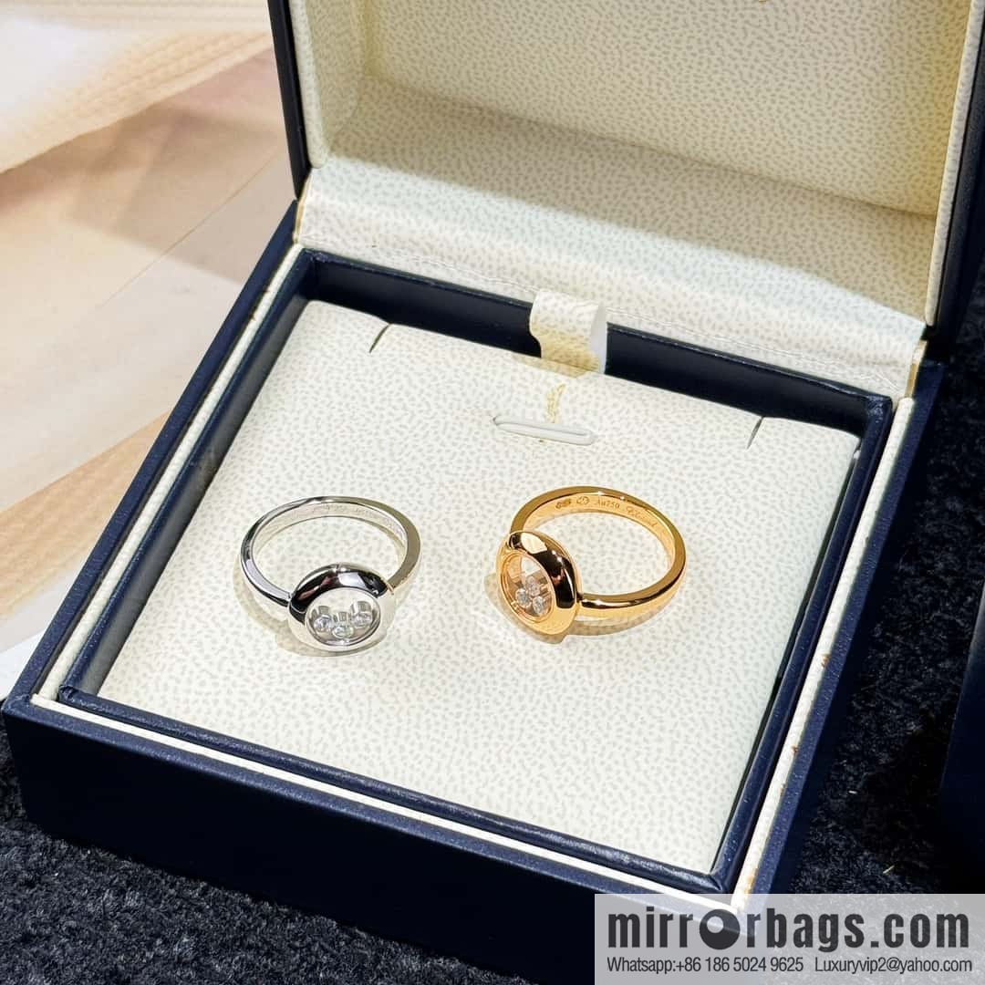 ❗️New ❗️ Chopard HAPPY DIAMONDS Glossy Round Three Diamond Ring