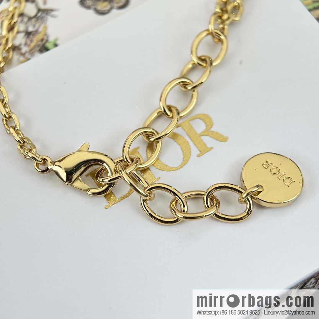 New ☑️ Dior full diamond stud earrings