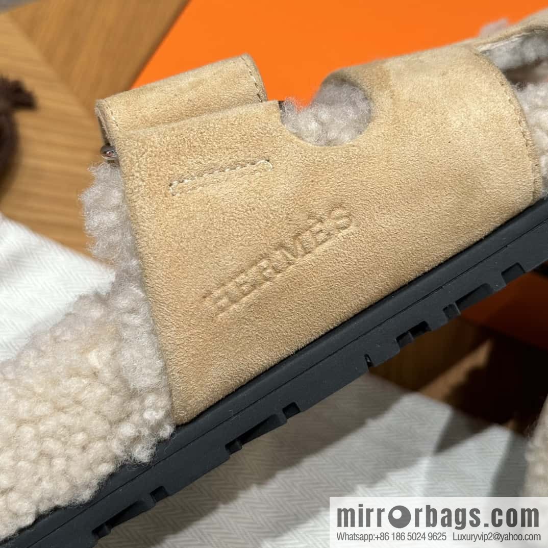 HERMES 180 Chypre men's lamb wool, marble beige/Cream-coloured suede/Chamois/woolskin