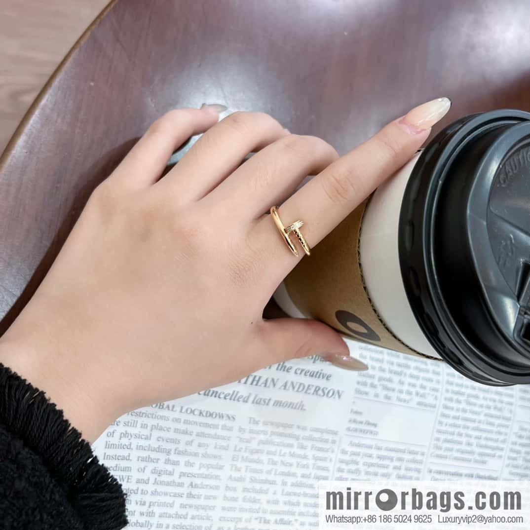 ❗️New ❗️☀️ Cartier LOVE series, narrow version head and tail diamond nail ring ☀️