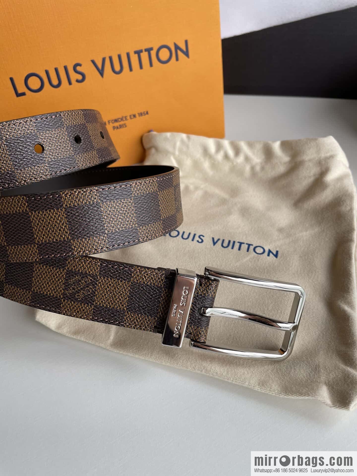 LV -35mm wide calfskin belt