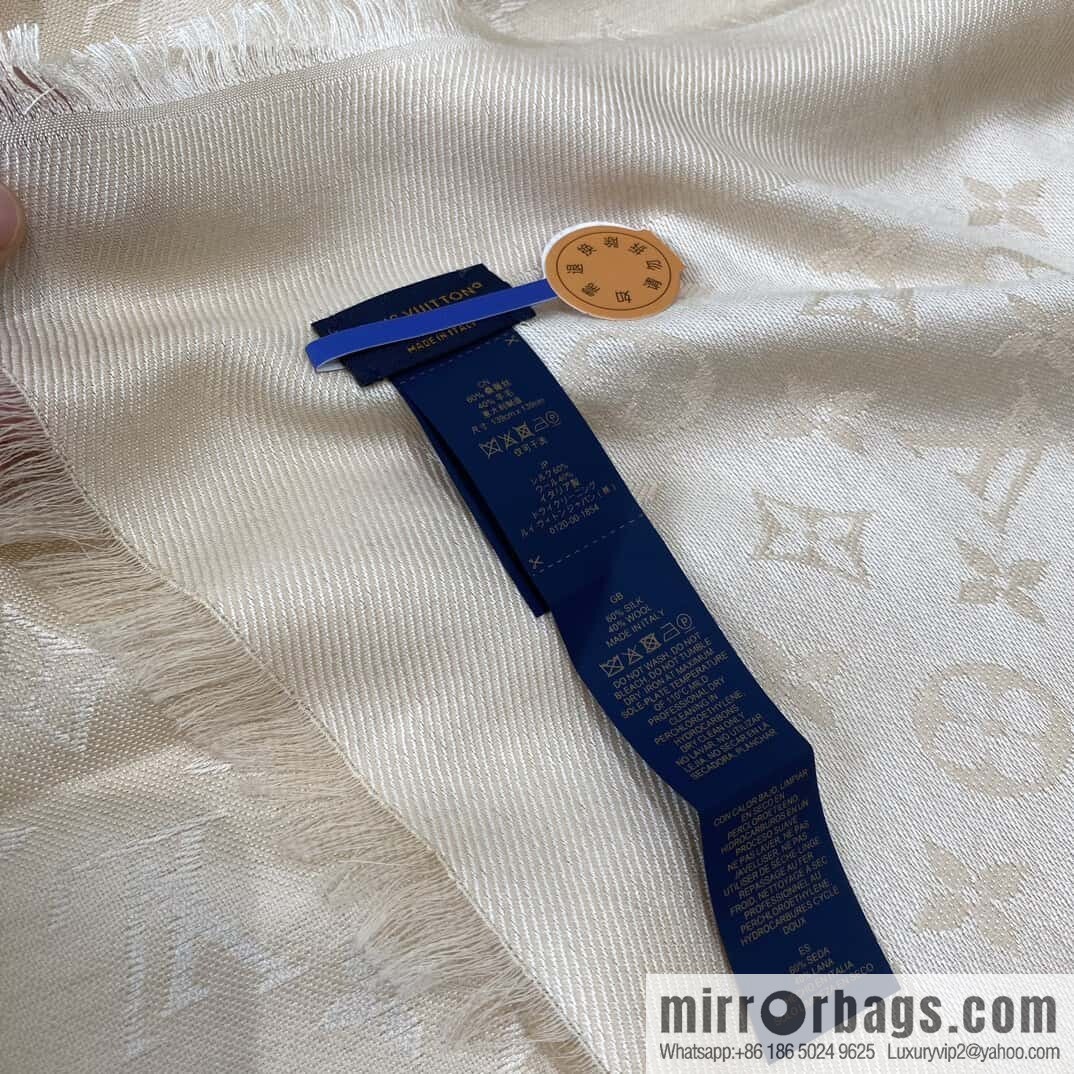 𝐋𝐨𝐮𝐢𝐬 𝐕𝐮𝐢𝐭𝐭𝐨ɴ•『 shine monogram scarf shawl M78144