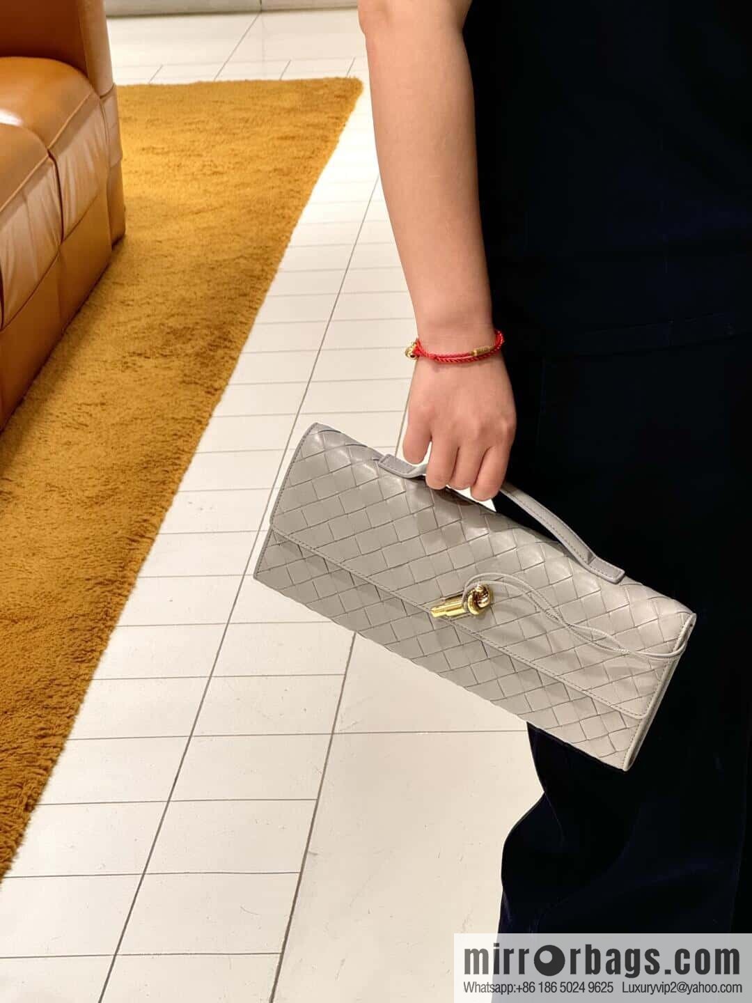 BV Andiamond Clutch 741511 Silver Grey