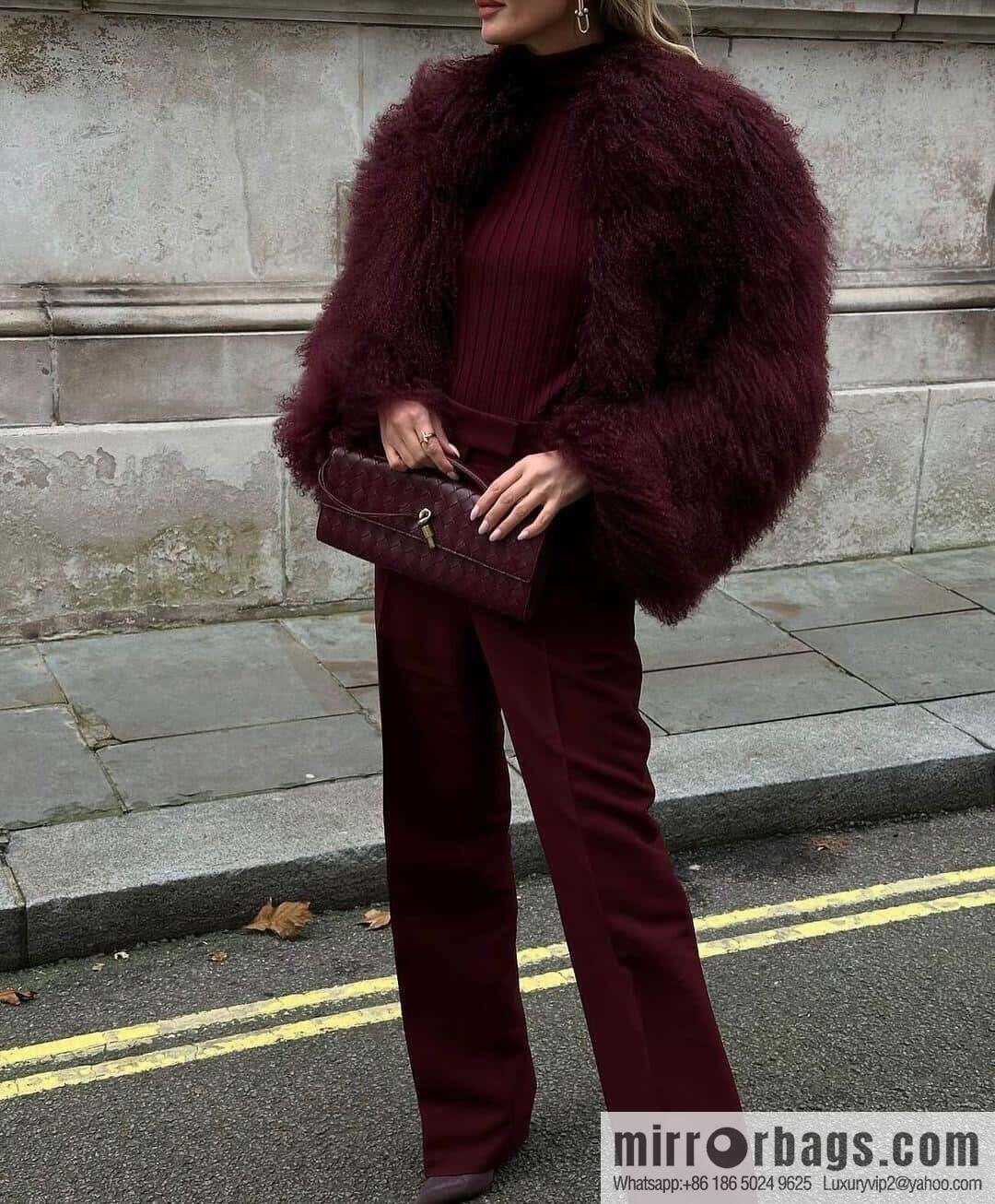 BV Andiamond Clutch 741511 Barolo Burgundy