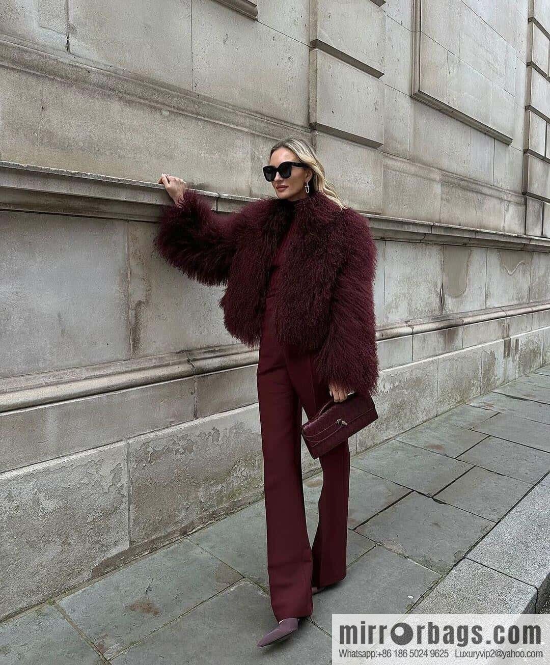 BV Andiamond Clutch 741511 Barolo Burgundy