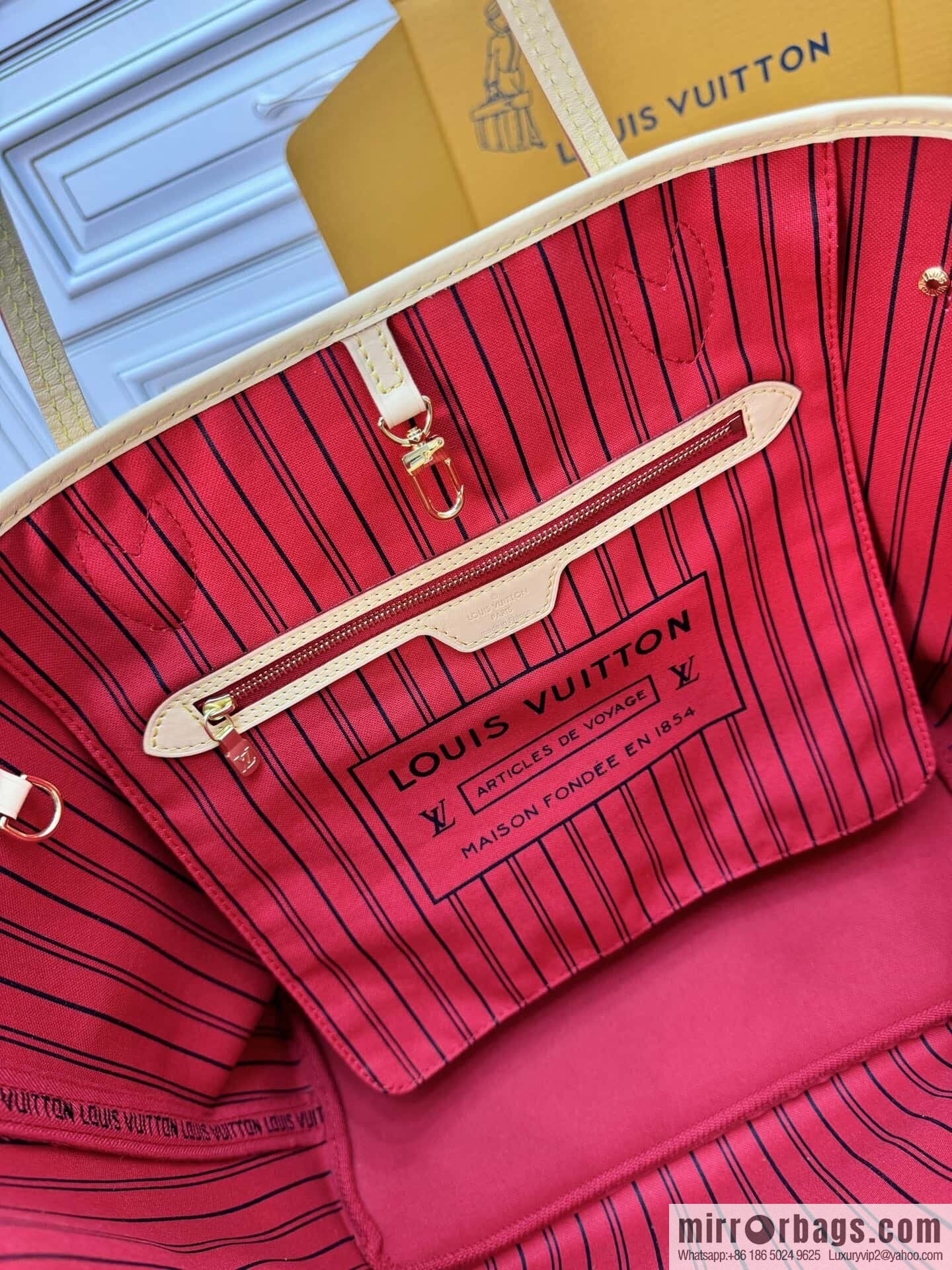 LV M46987 CUSTOMIZABLE Neverfull MM