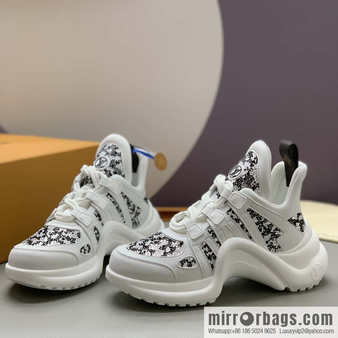 LV [Super 🔥 explosion] L series arch bridge vibration damping dad shoes