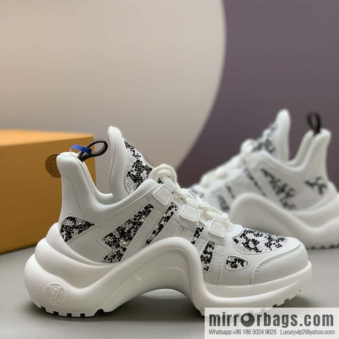 LV [Super 🔥 explosion] L series arch bridge vibration damping dad shoes