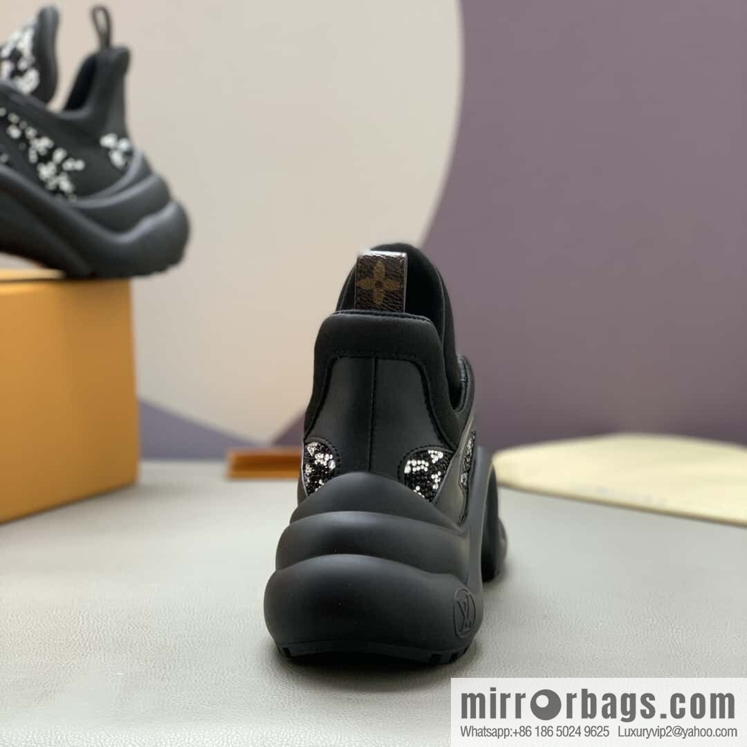 LV [Super 🔥 explosion] L series arch bridge vibration damping dad shoes