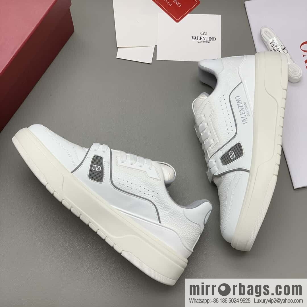 Valentino 🔥 Couples Low Top Sneakers