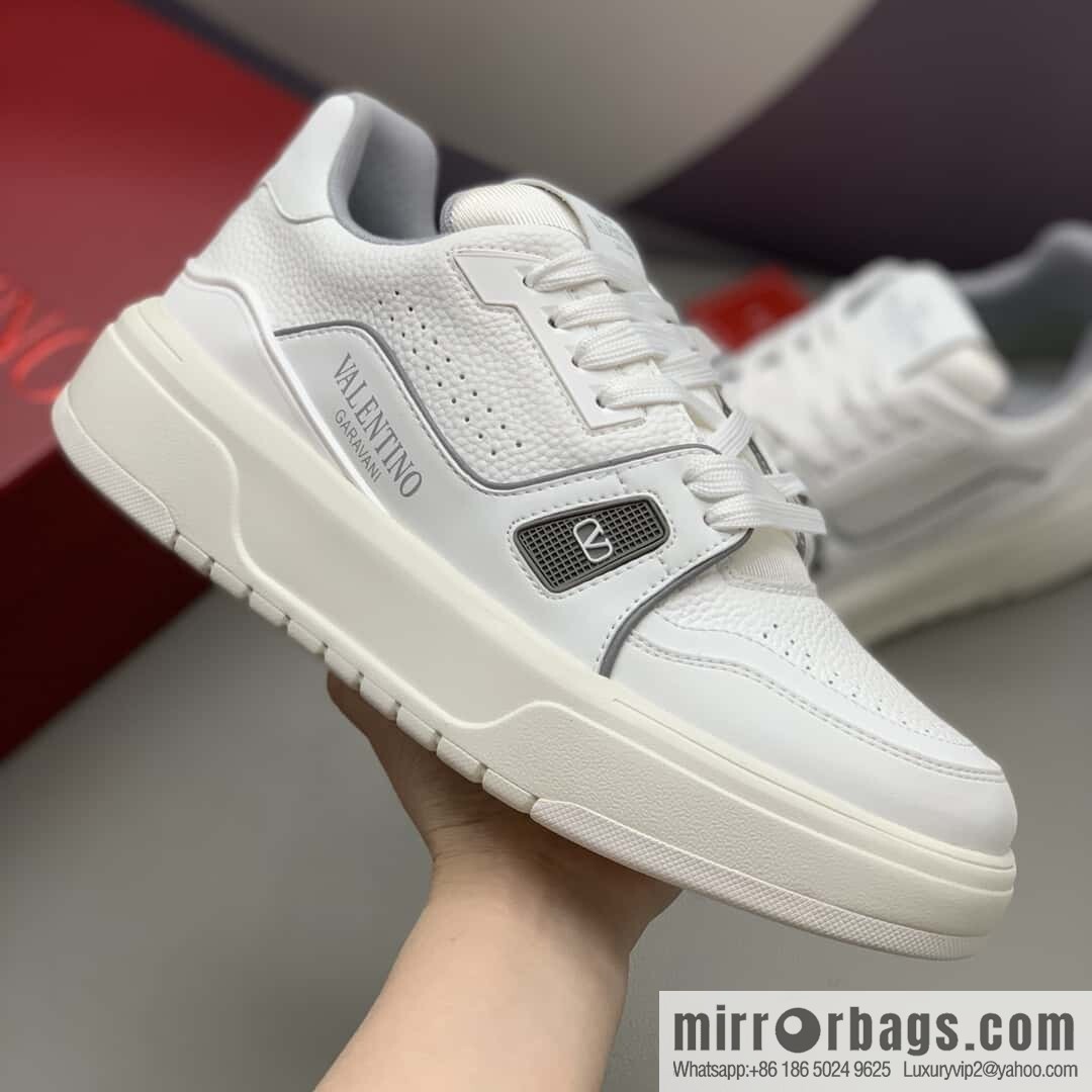 Valentino 🔥 Couples Low Top Sneakers