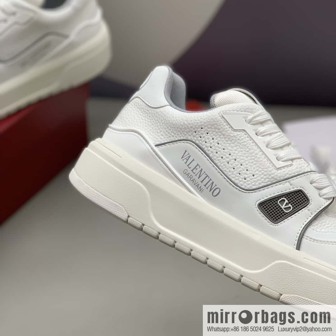 Valentino 🔥 Couples Low Top Sneakers