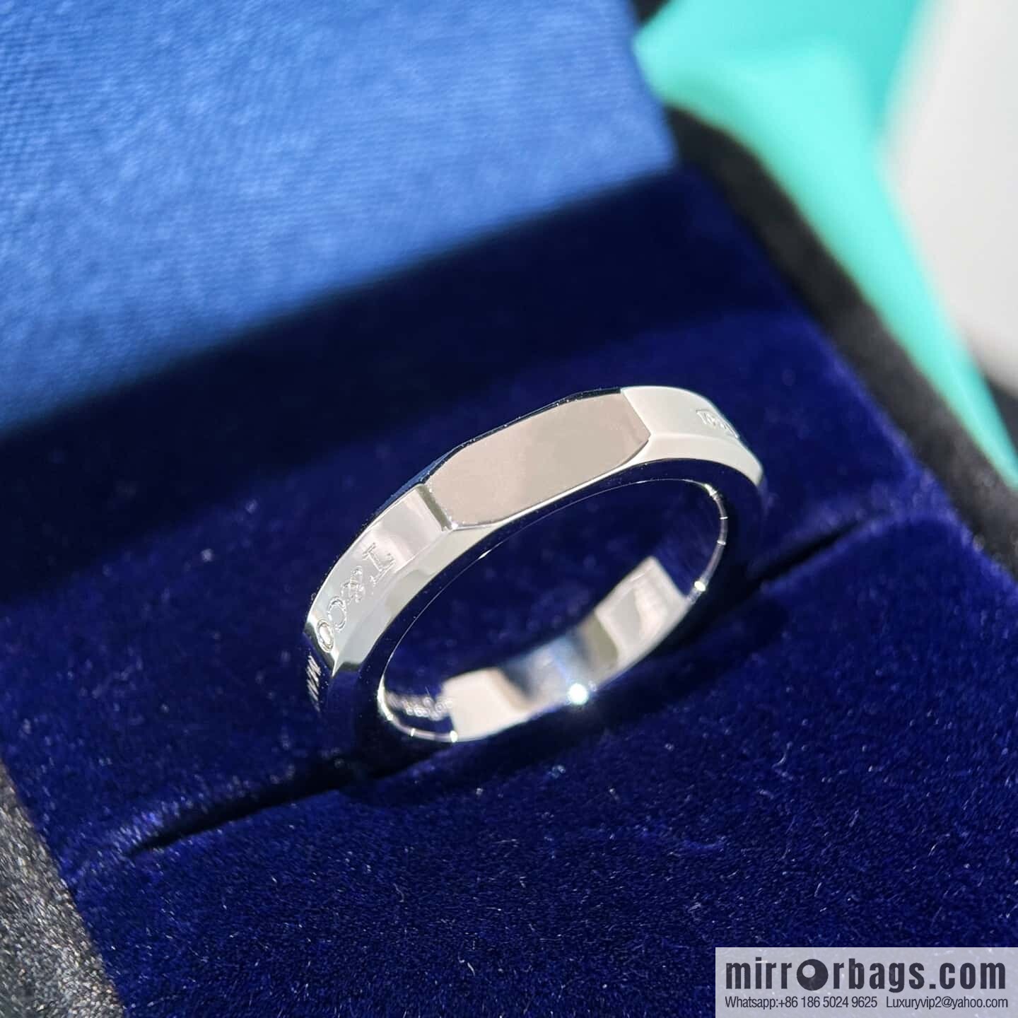 ❗️New ❗️ Tiffany & Co. Glossy Ring