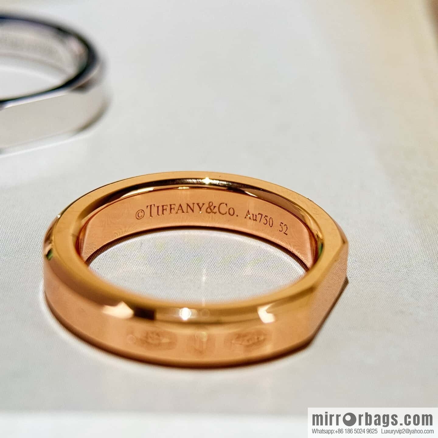 ❗️New ❗️ Tiffany & Co. Glossy Ring