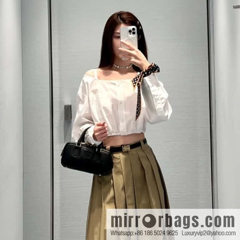 MIUMIU new bowling bag Softy Padded 🎳 black