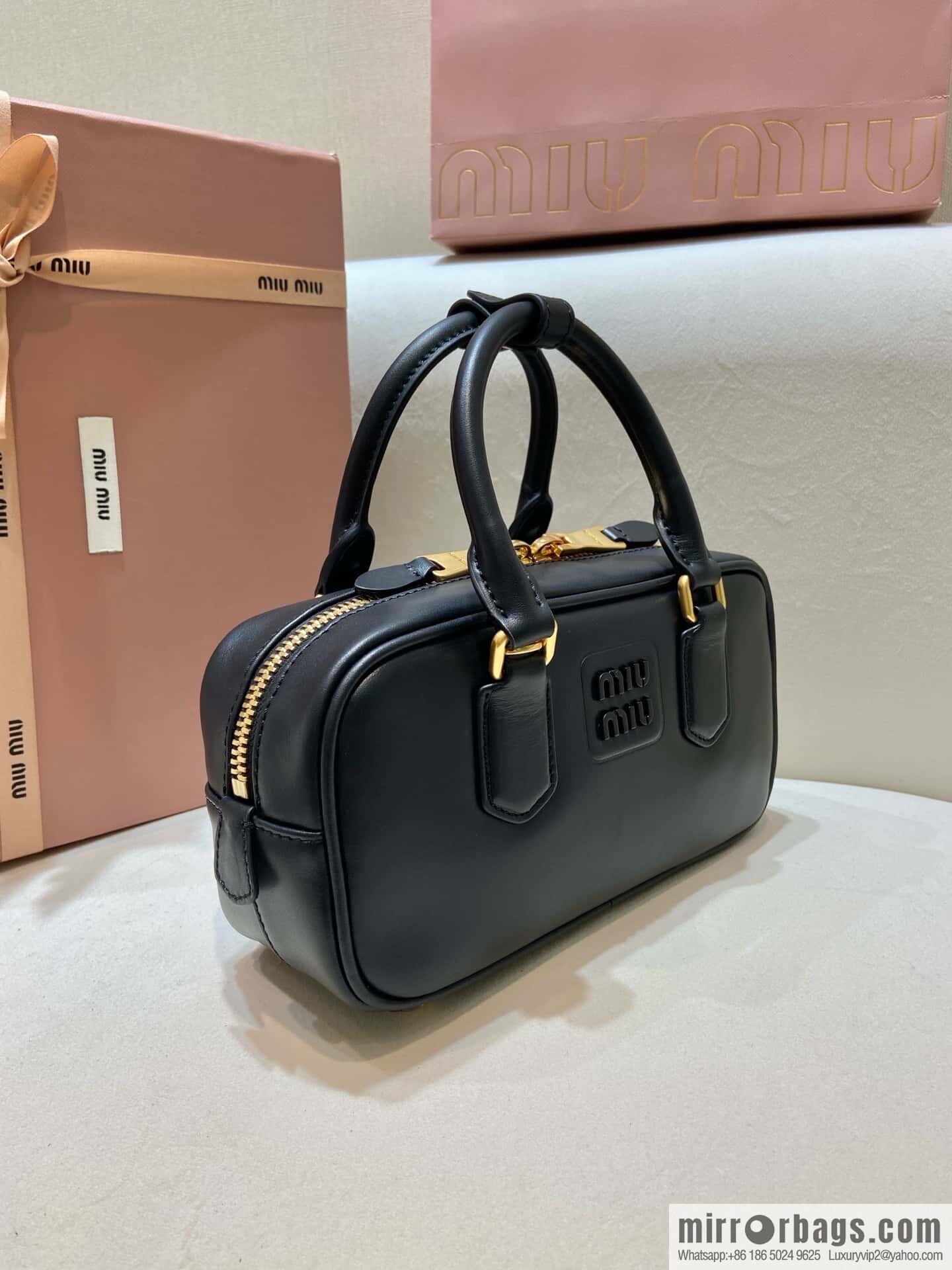 MIUMIU new bowling bag Softy Padded 🎳 black