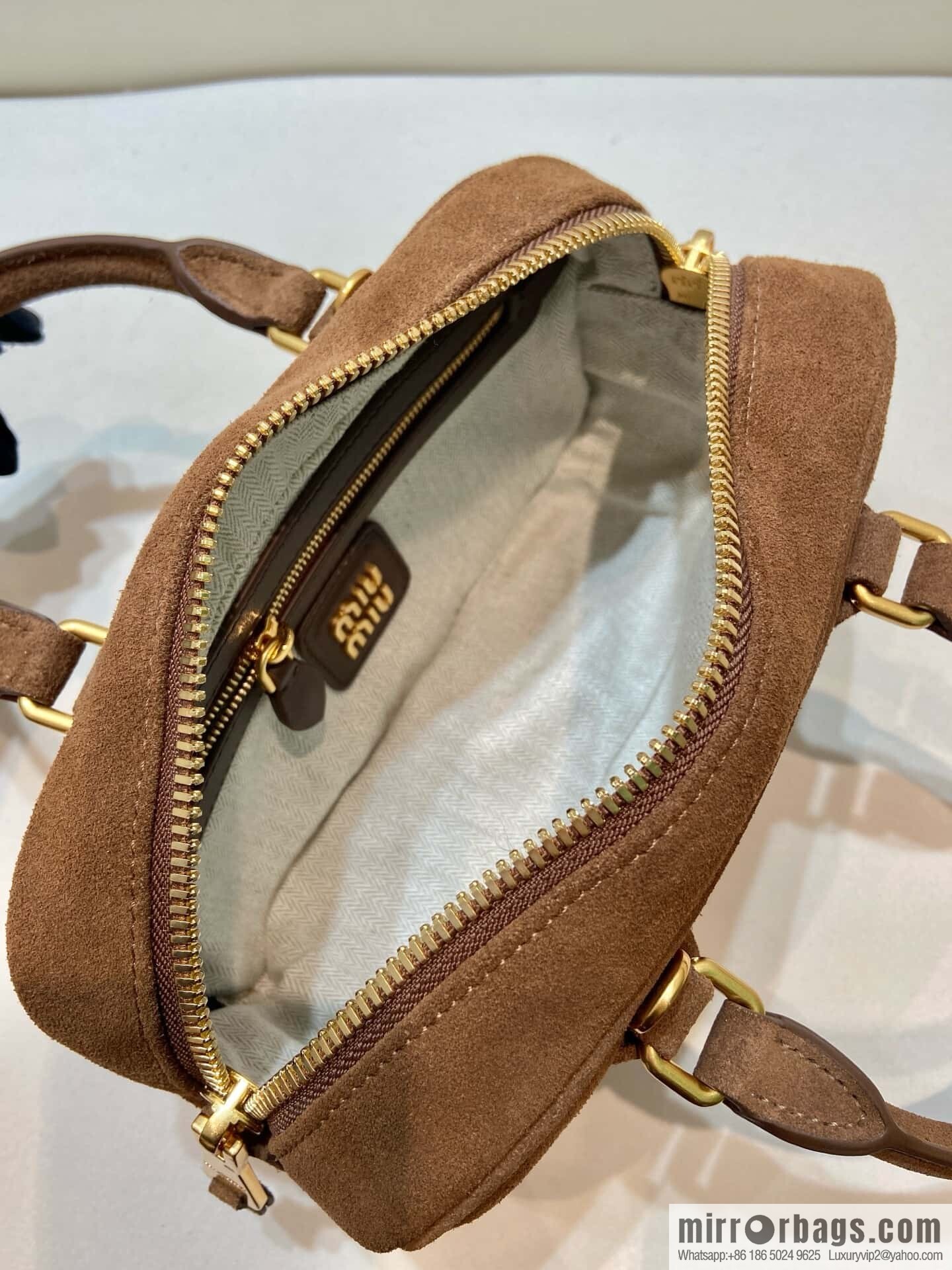 MIUMIU new bowling bag Softy Padded 🎳 5BB 142 Suede