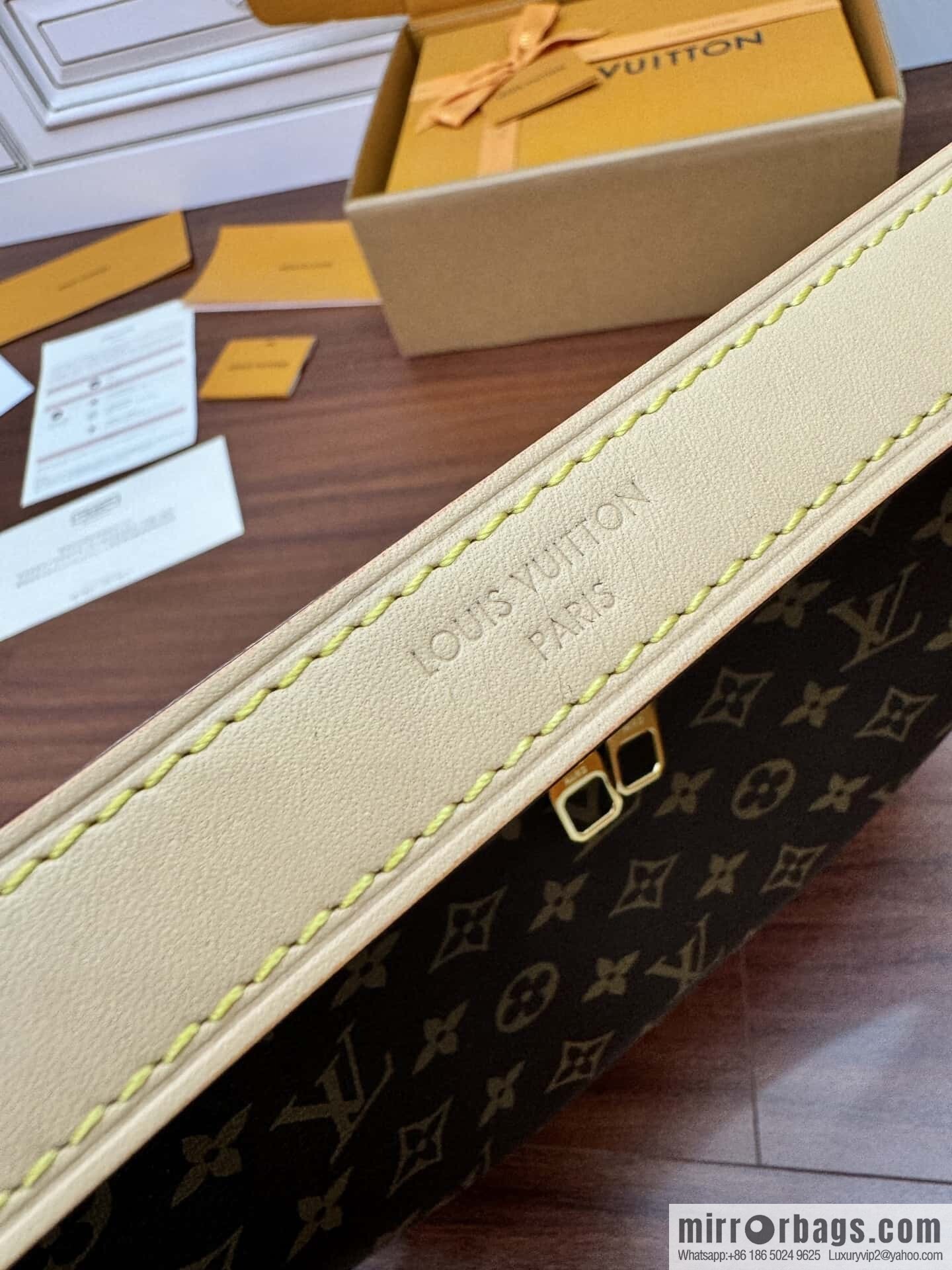 LV M12098 Slouchy MM