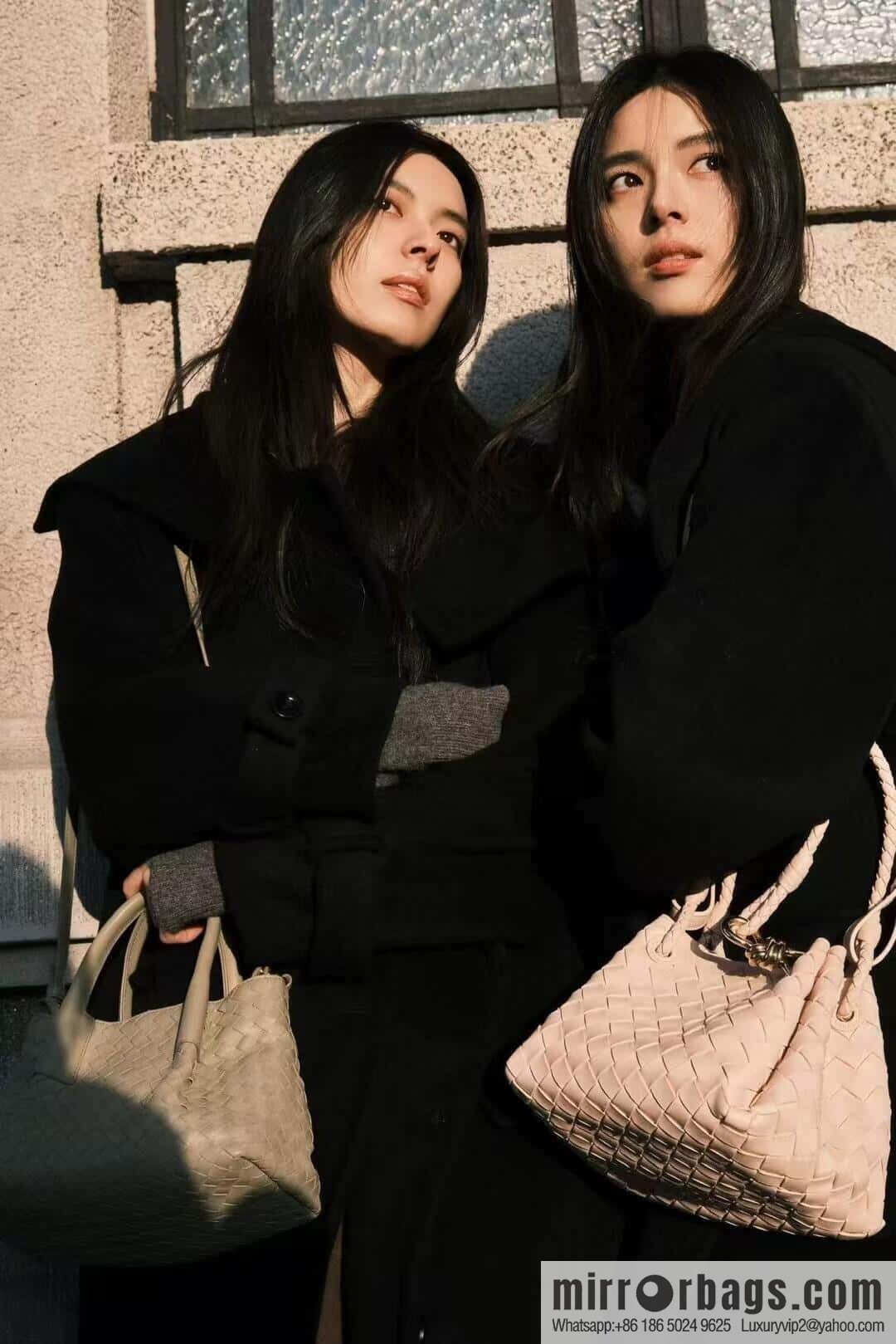 BV small Pinacoteca tote bag, travertine green 819004