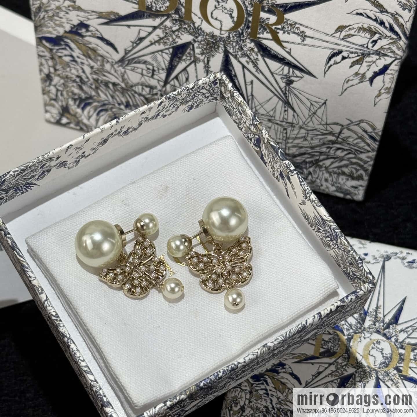 ❗️New ❗️☀️ New ☑️ Dior DIOR tassel size pearl butterfly stud earrings ☀️